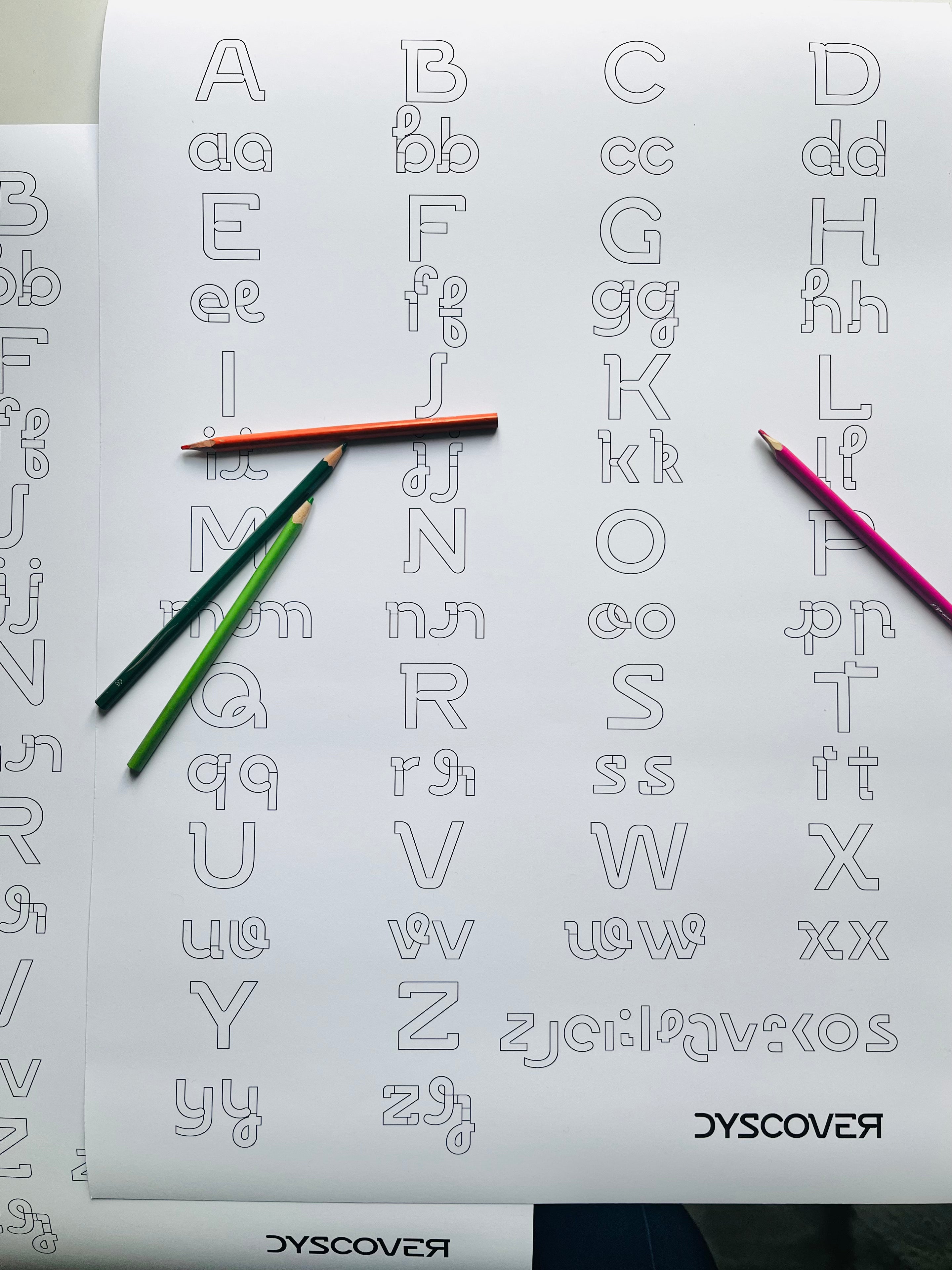 Collection Lettres & Chiffres | Gamme ABC [Affiche à Colorier] - Dyscover